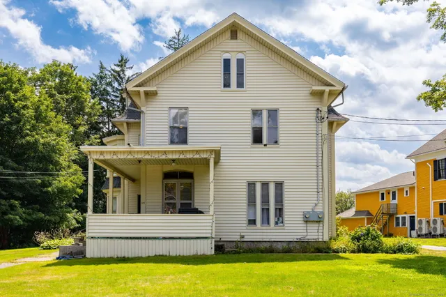 $539,900 | 115 Grove Street, Putnam, CT 06260