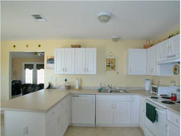 4824 Young Road Crestview, FL 32539 - Photo 4 of 13 Gallery Image 4