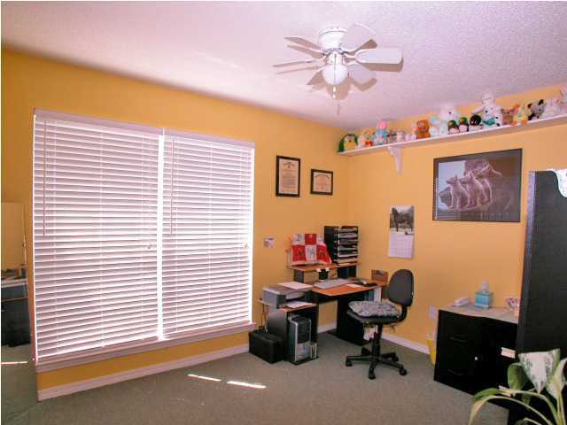 4824 Young Road Crestview, FL 32539 - Photo 7 of 13 Gallery Image 7