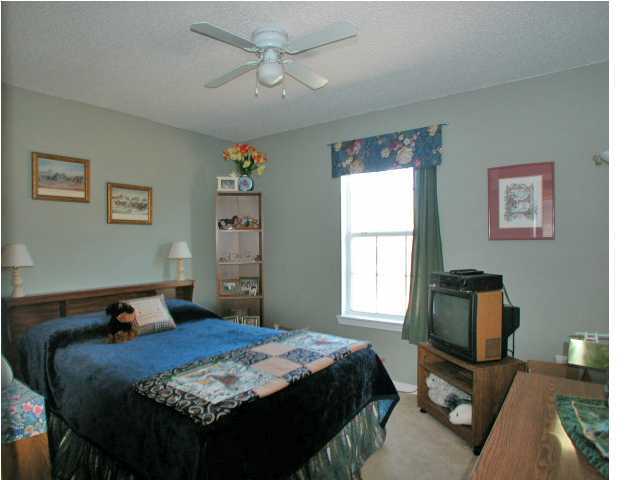 4824 Young Road Crestview, FL 32539 - Photo 10 of 13 Gallery Image 10