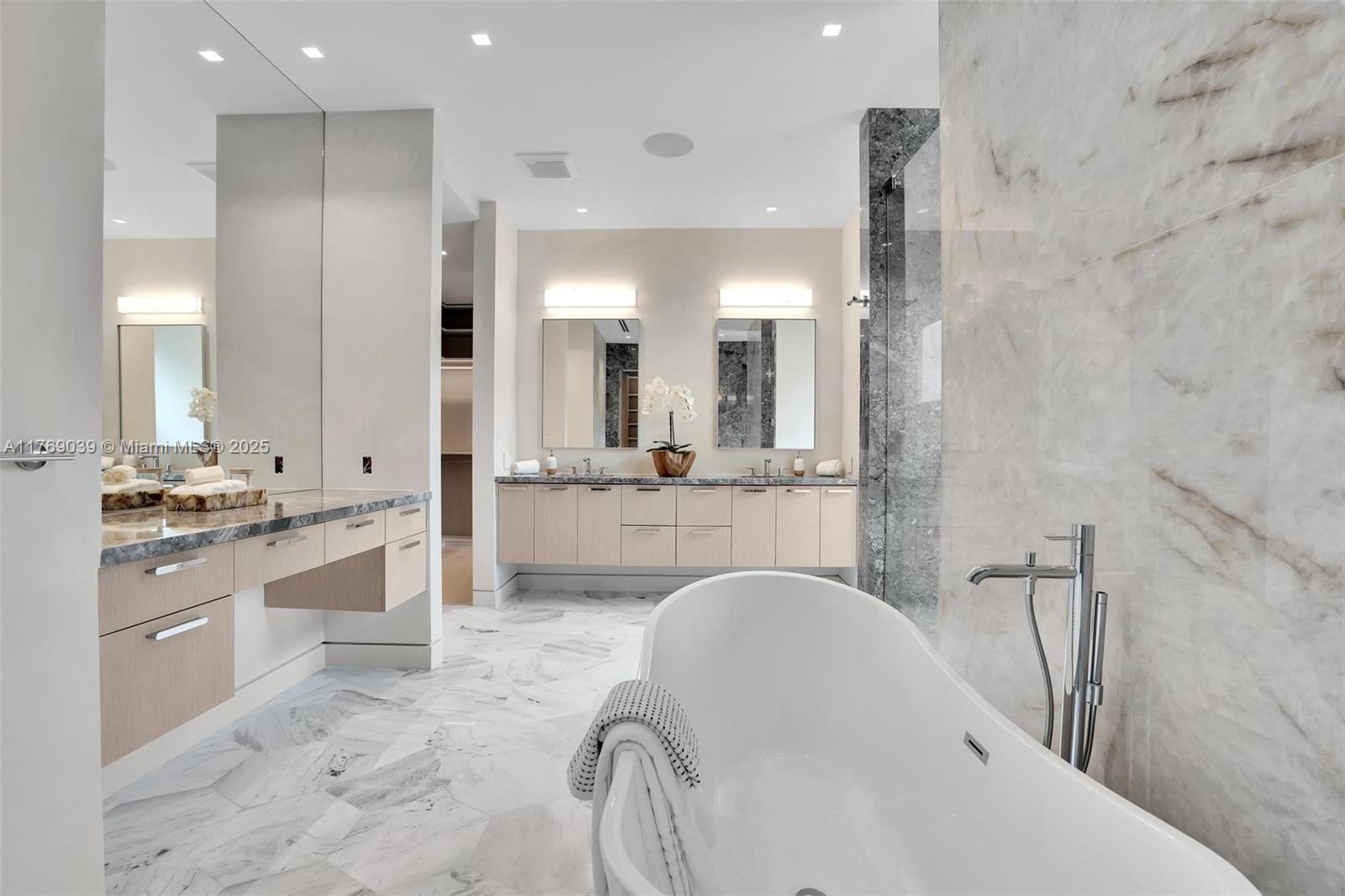 9056 Bay Drive Surfside, FL 33154 - Photo 29 of 44