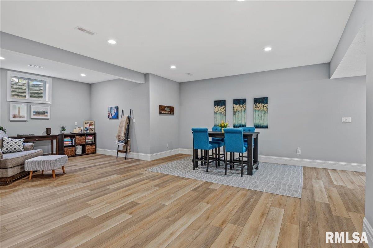 3605 Deer Run Drive Springfield, IL 62711 - Photo 42 of 64 Gallery Image 42