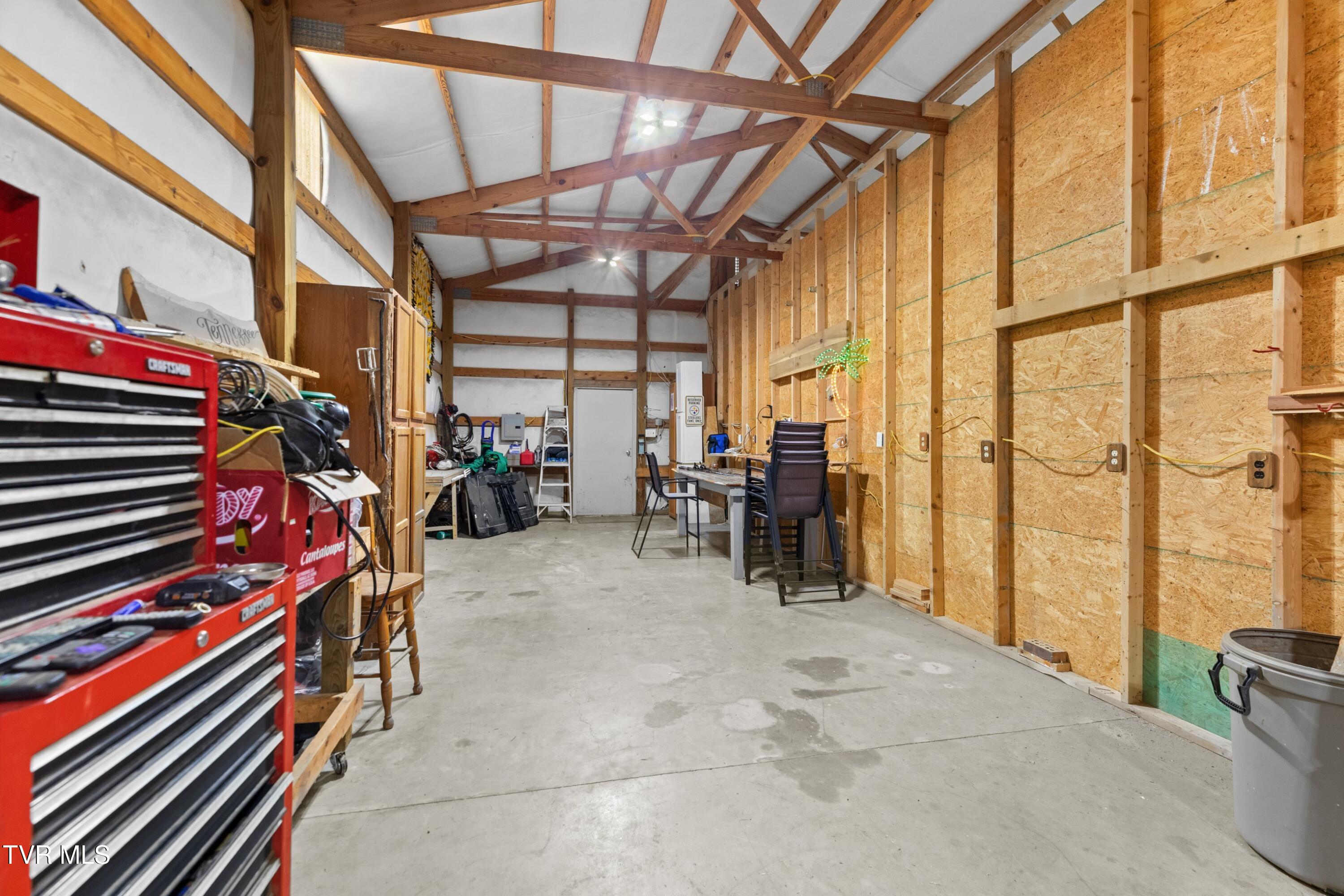 643 Hart Road Dandridge, TN 37725 - Photo 36 of 63 036-643HartRoad-Dandridge-TN-37725-SMALL