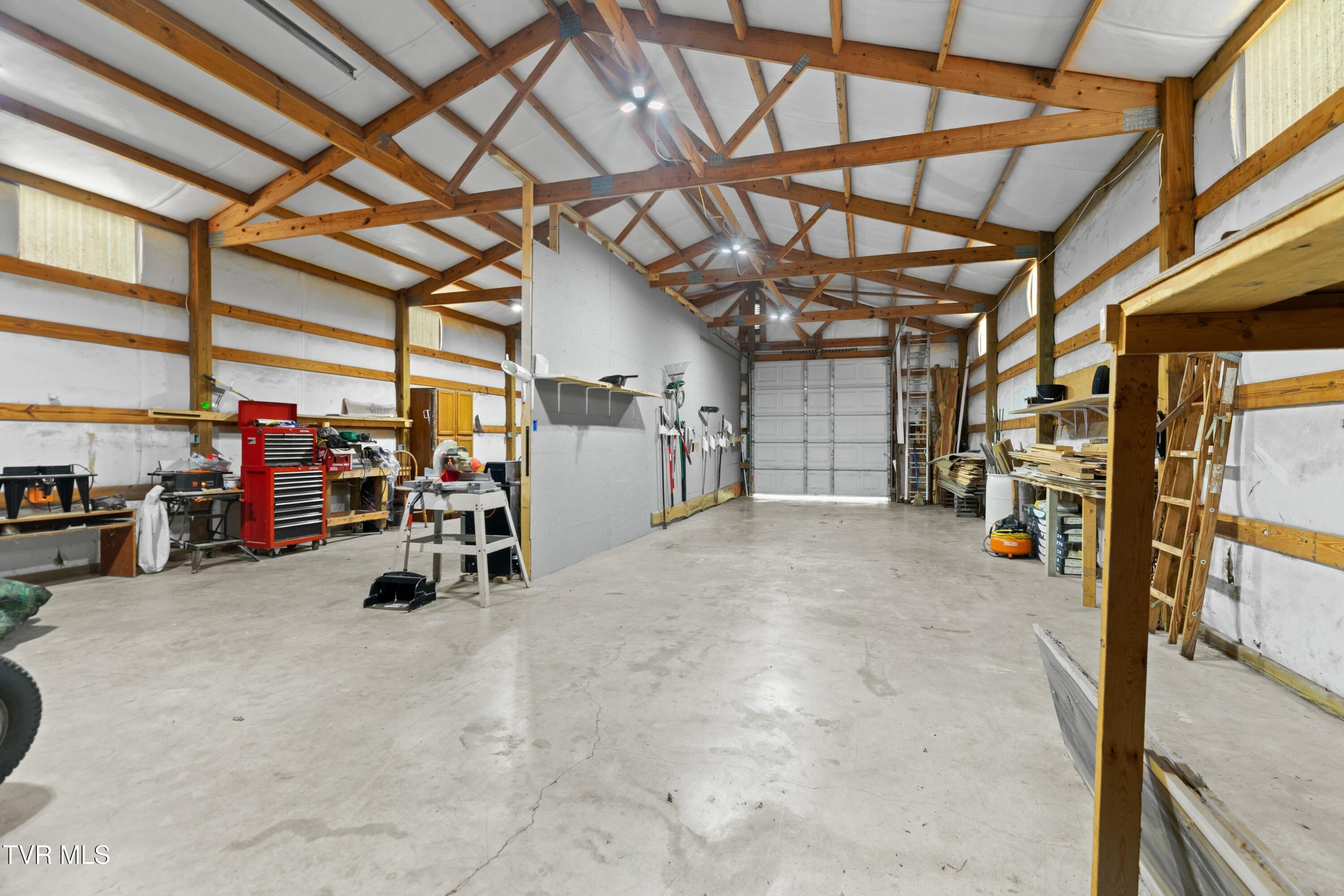 643 Hart Road Dandridge, TN 37725 - Photo 38 of 63 038-643HartRoad-Dandridge-TN-37725-SMALL