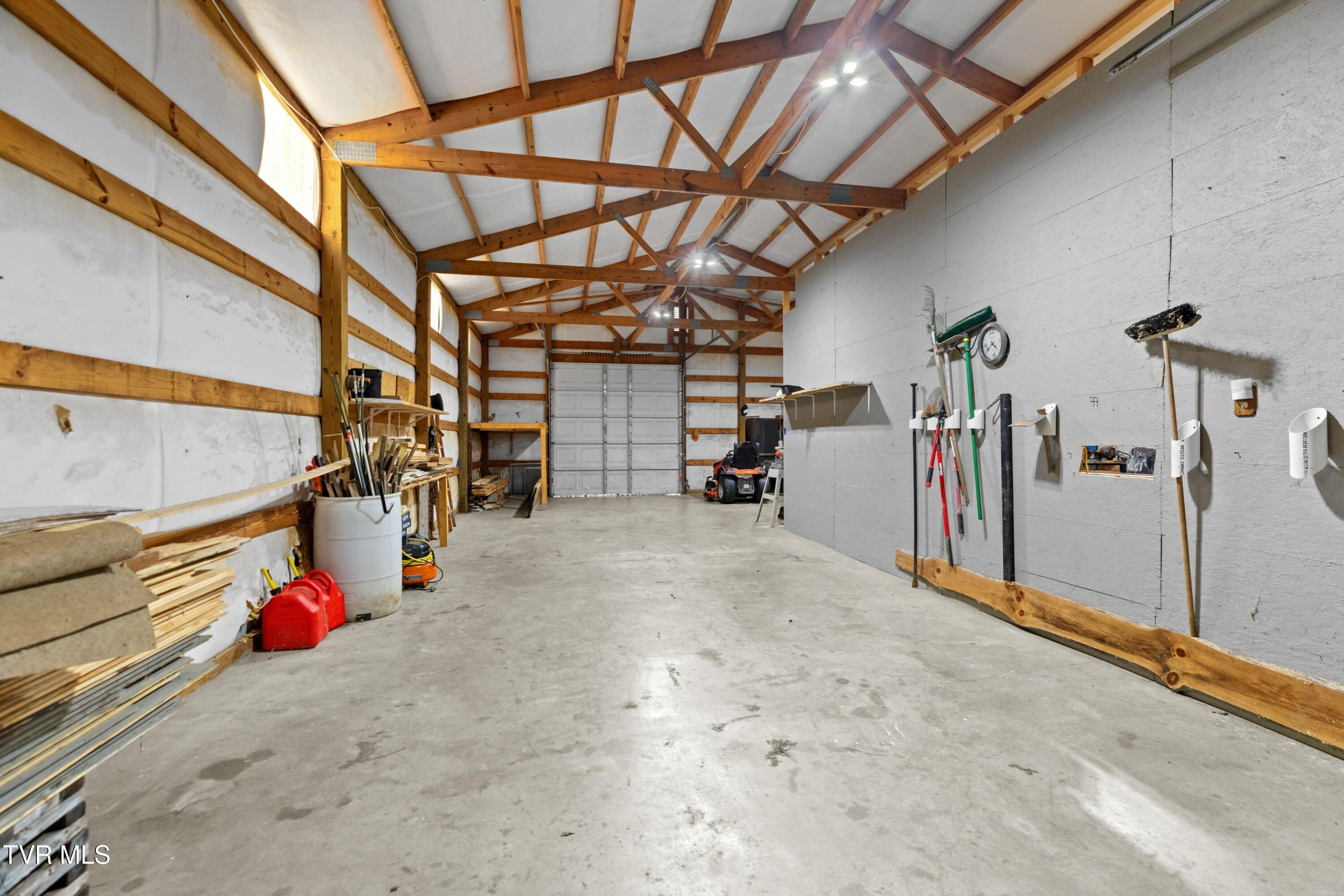 643 Hart Road Dandridge, TN 37725 - Photo 39 of 63 039-643HartRoad-Dandridge-TN-37725-SMALL