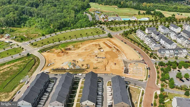 a view of entryway and hall