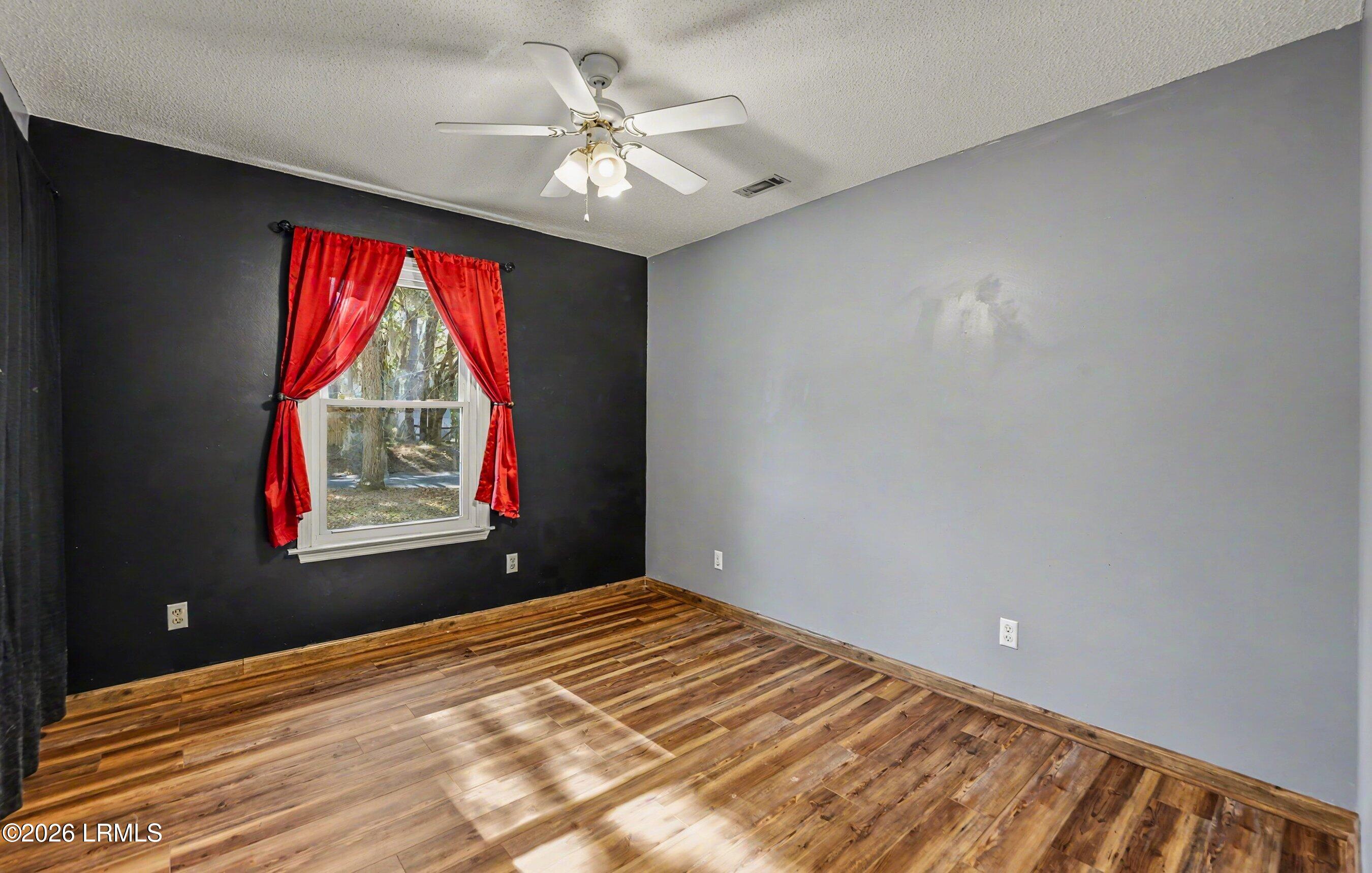 8 Factory Creek Road Beaufort, SC 29907 - Photo 15 of 37 DSC06726-100-1.jpg-SMALL