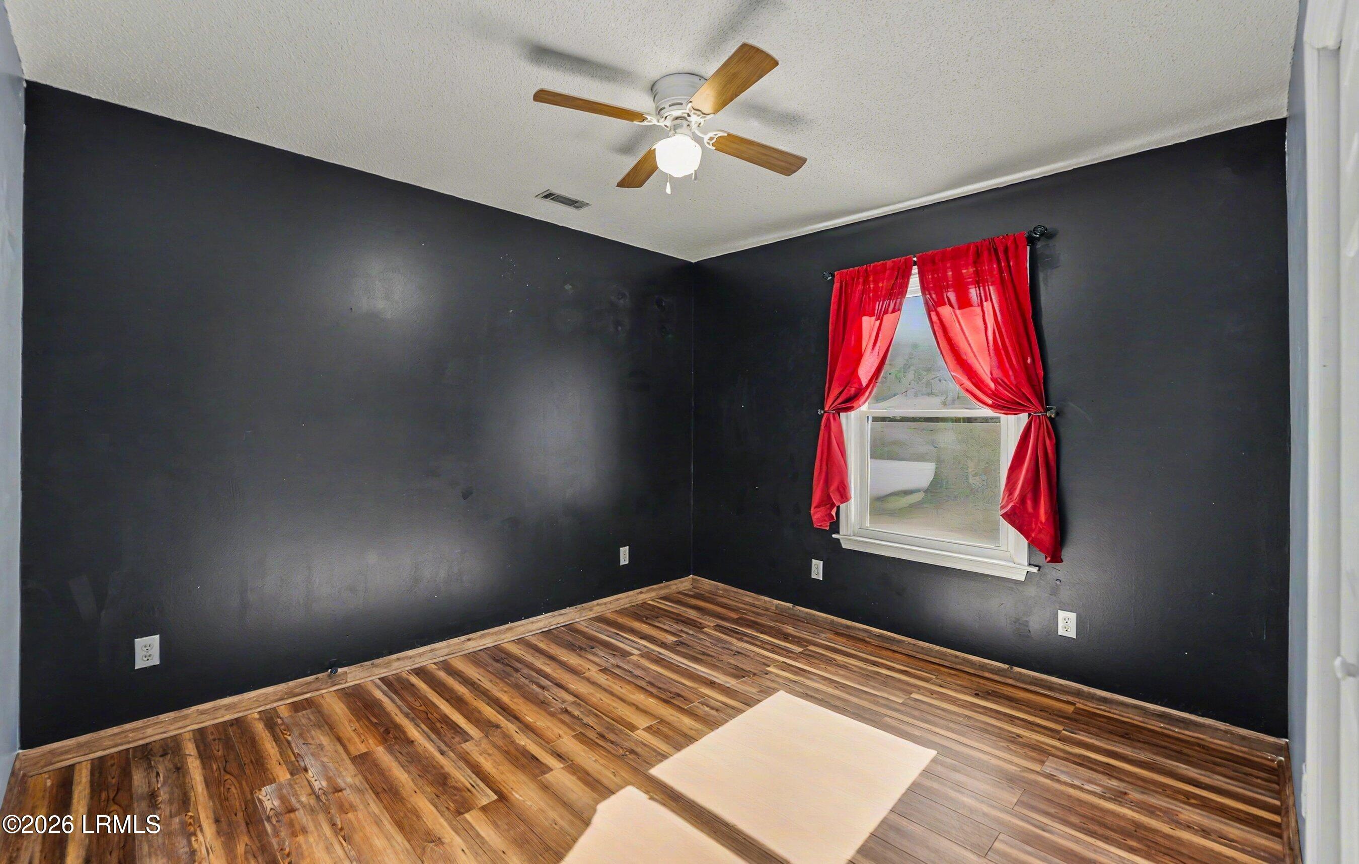 8 Factory Creek Road Beaufort, SC 29907 - Photo 17 of 37 DSC06736-110-1.jpg-SMALL