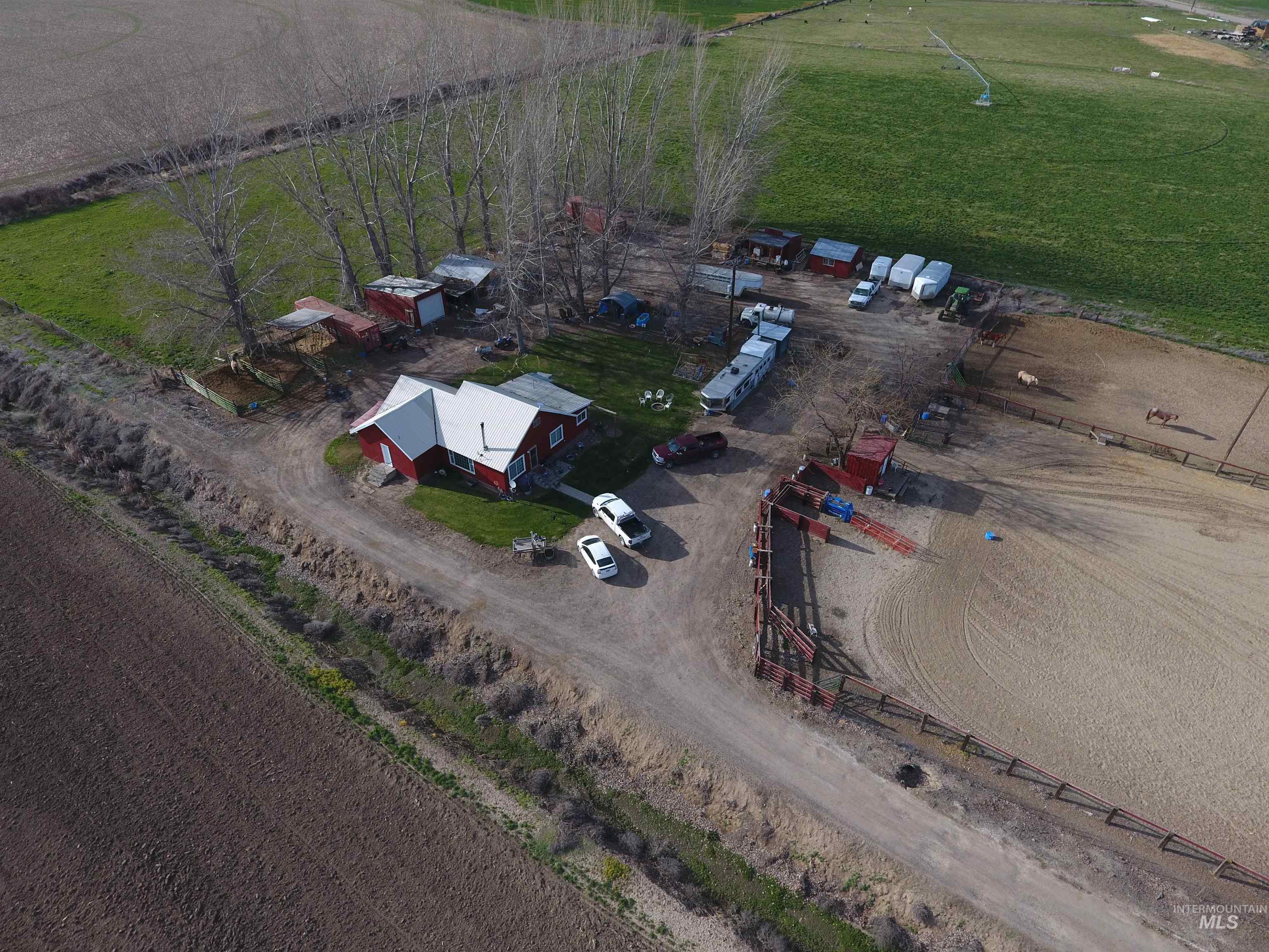5051 South Rd J Vale, OR 97918 - Photo 21 of 49 Aerial view of sparsely populated area featuring farmland