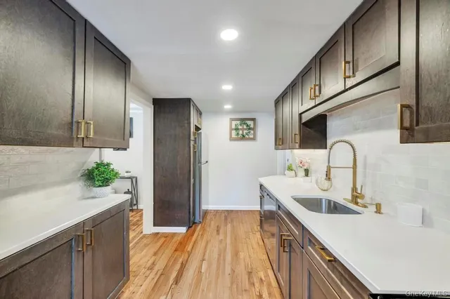 $529,999 | 63 Beech Avenue, Farmingville, NY 11738