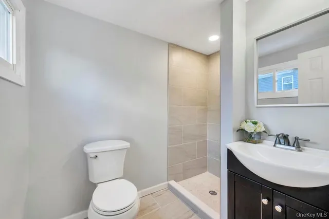 $529,999 | 63 Beech Avenue, Farmingville, NY 11738