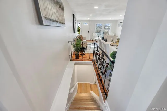 $529,999 | 63 Beech Avenue, Farmingville, NY 11738