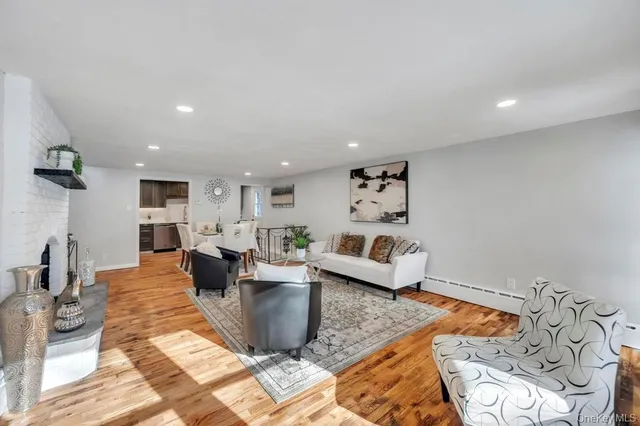 $529,999 | 63 Beech Avenue, Farmingville, NY 11738