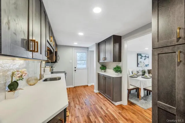 $529,999 | 63 Beech Avenue, Farmingville, NY 11738