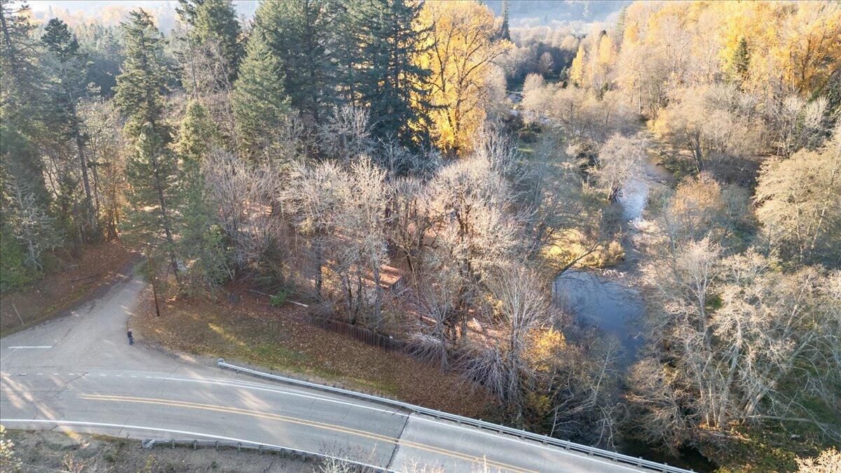 95 Barton Road Glendale, OR 97442 - Photo 6 of 12 6