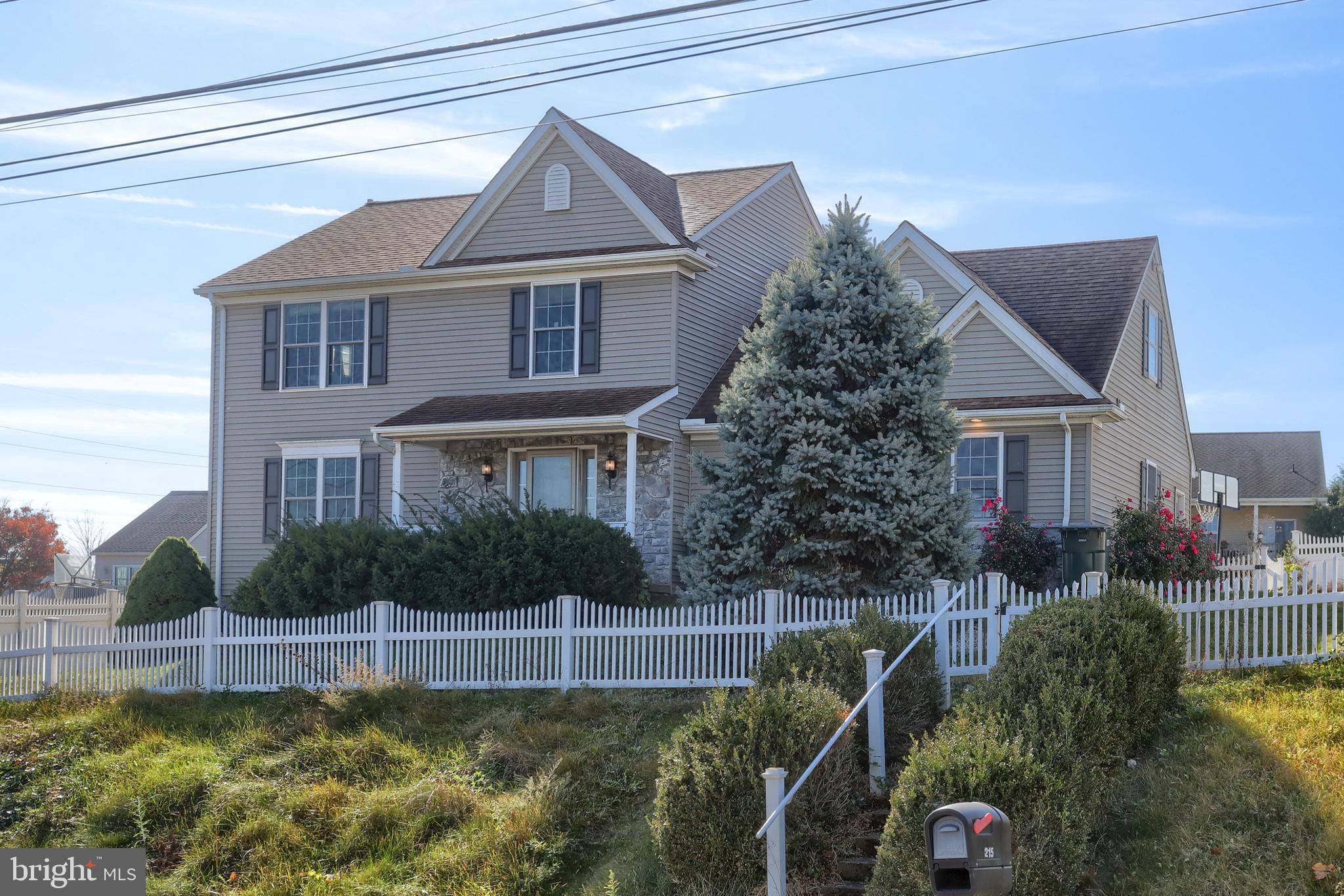 215 West Sun Hill Road Manheim, PA 17545 - Photo 2 of 38 Gallery Image 2