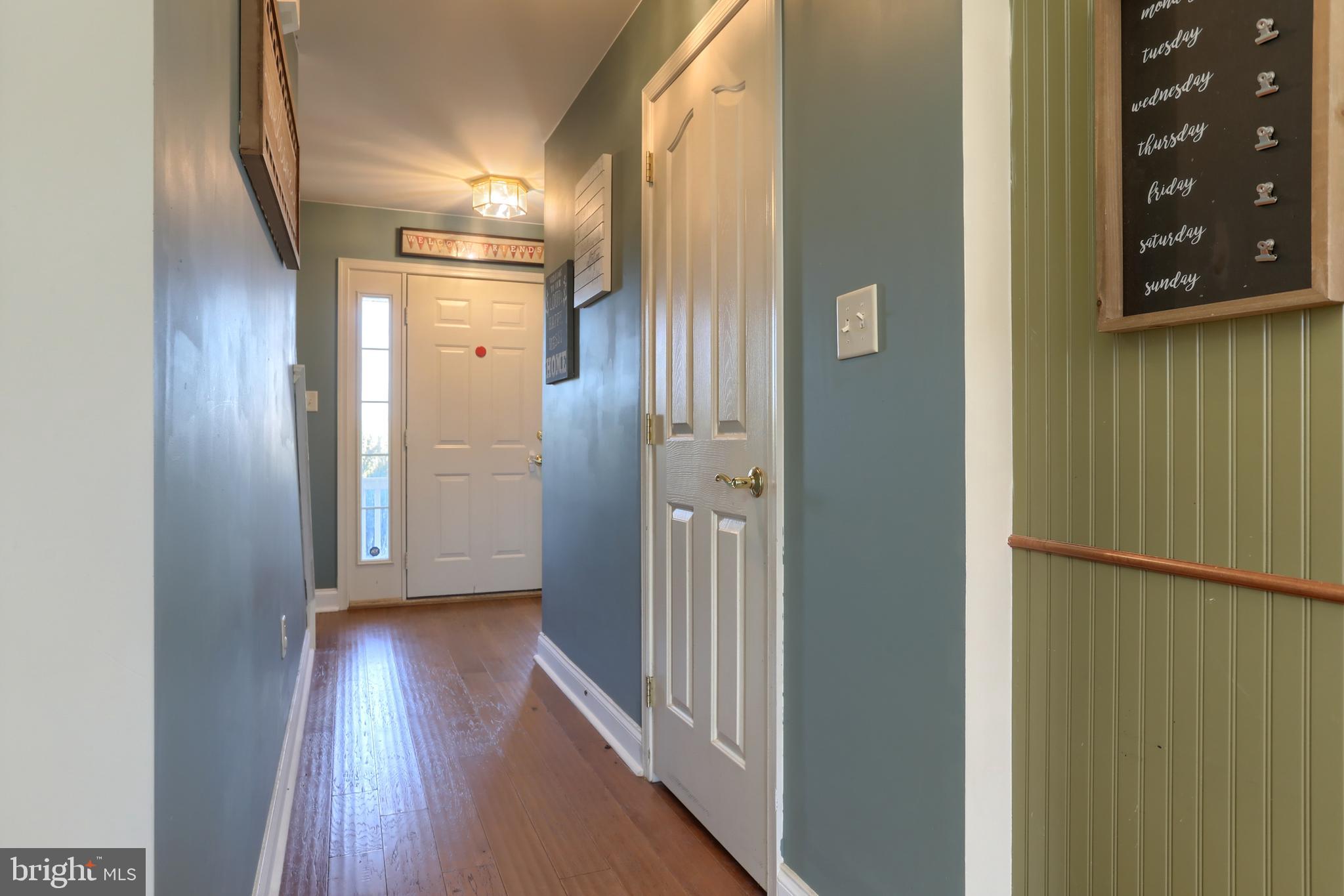 215 West Sun Hill Road Manheim, PA 17545 - Photo 4 of 38 Gallery Image 4