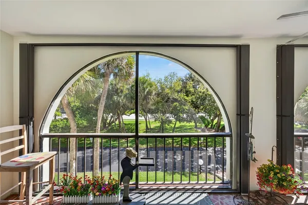 $475,000 | 5601 Florida A1A, Unit 200N, Indian River Shores, FL 32963