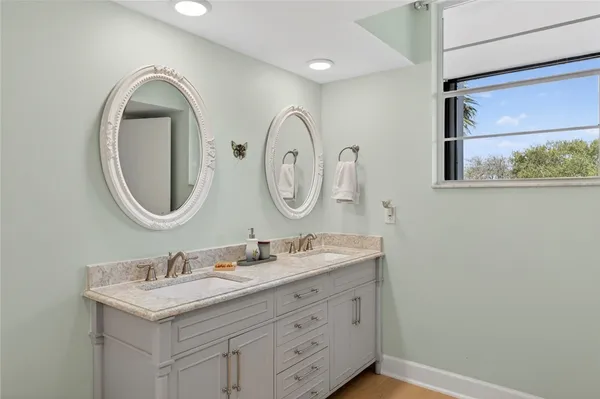 $475,000 | 5601 Florida A1A, Unit 200N, Indian River Shores, FL 32963