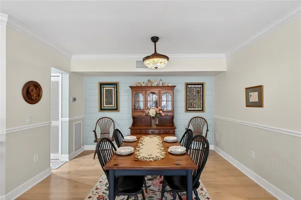 $475,000 | 5601 Florida A1A, Unit 200N, Indian River Shores, FL 32963