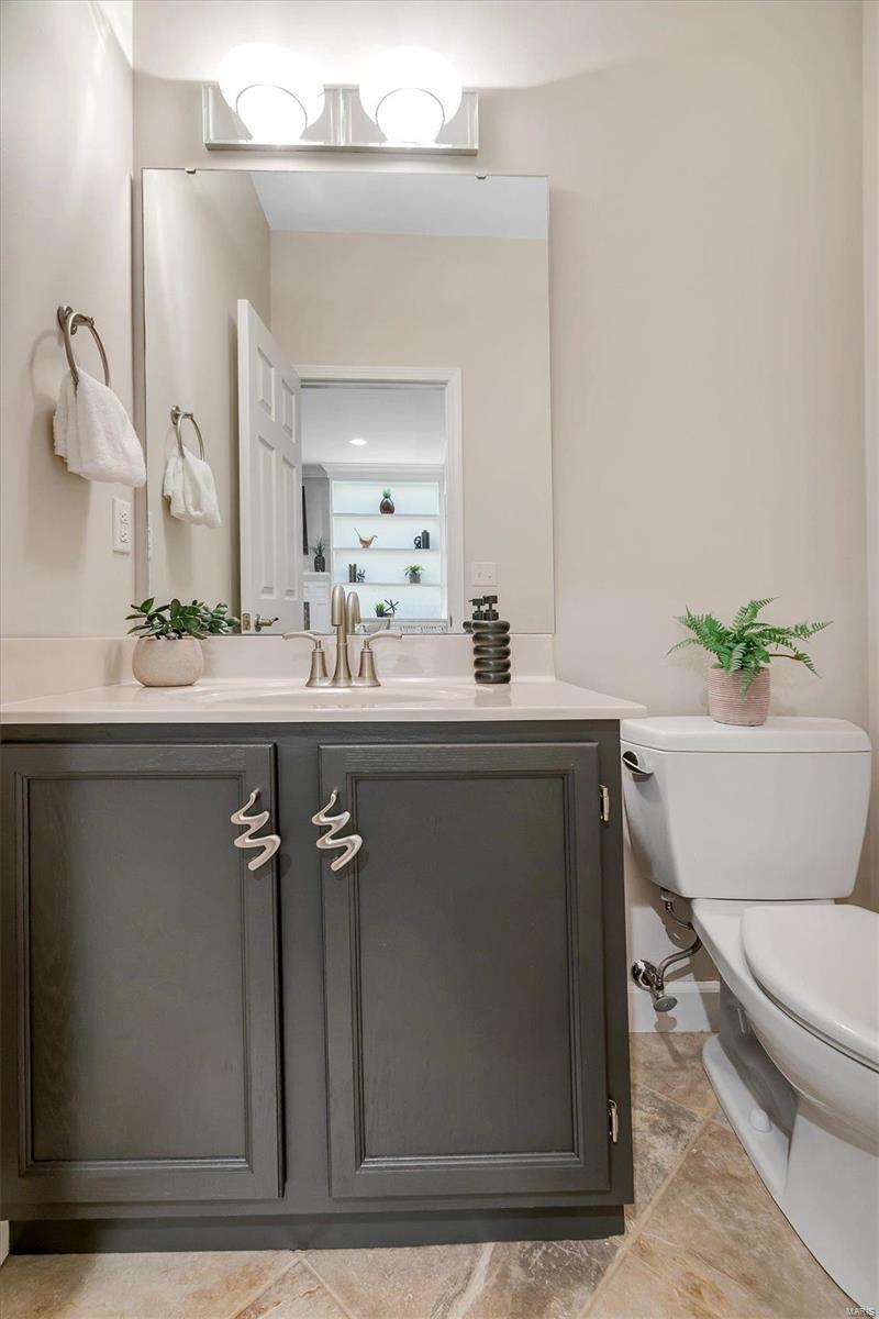 865 Castle Pines Drive Ballwin, MO 63021 - Photo 17 of 33