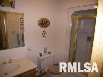 302 Boundary Road Creal Springs, IL 62922 - Photo 6 of 15