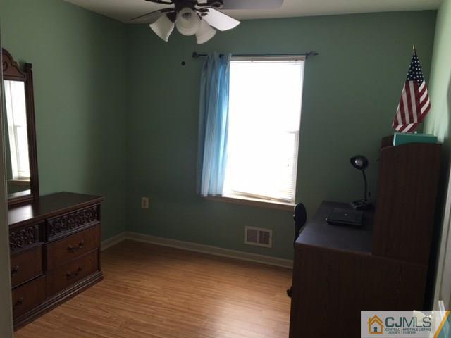 22 Lexington Road Monmouth Junction, NJ 08852 - Photo 15 of 25 Gallery Image 15