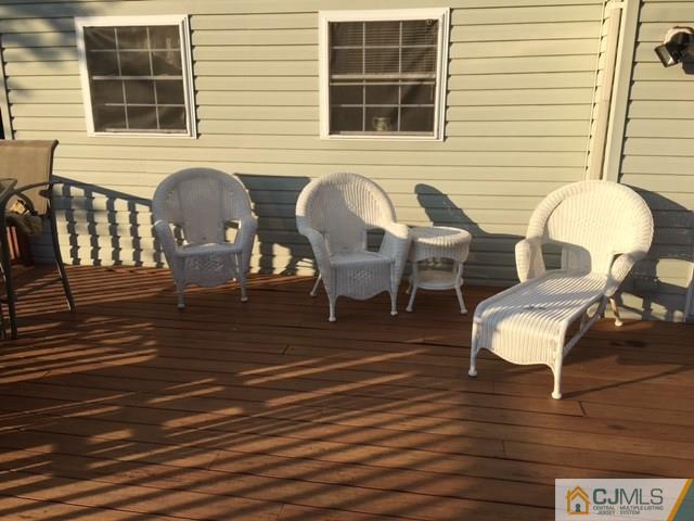 22 Lexington Road Monmouth Junction, NJ 08852 - Photo 24 of 25 Gallery Image 24