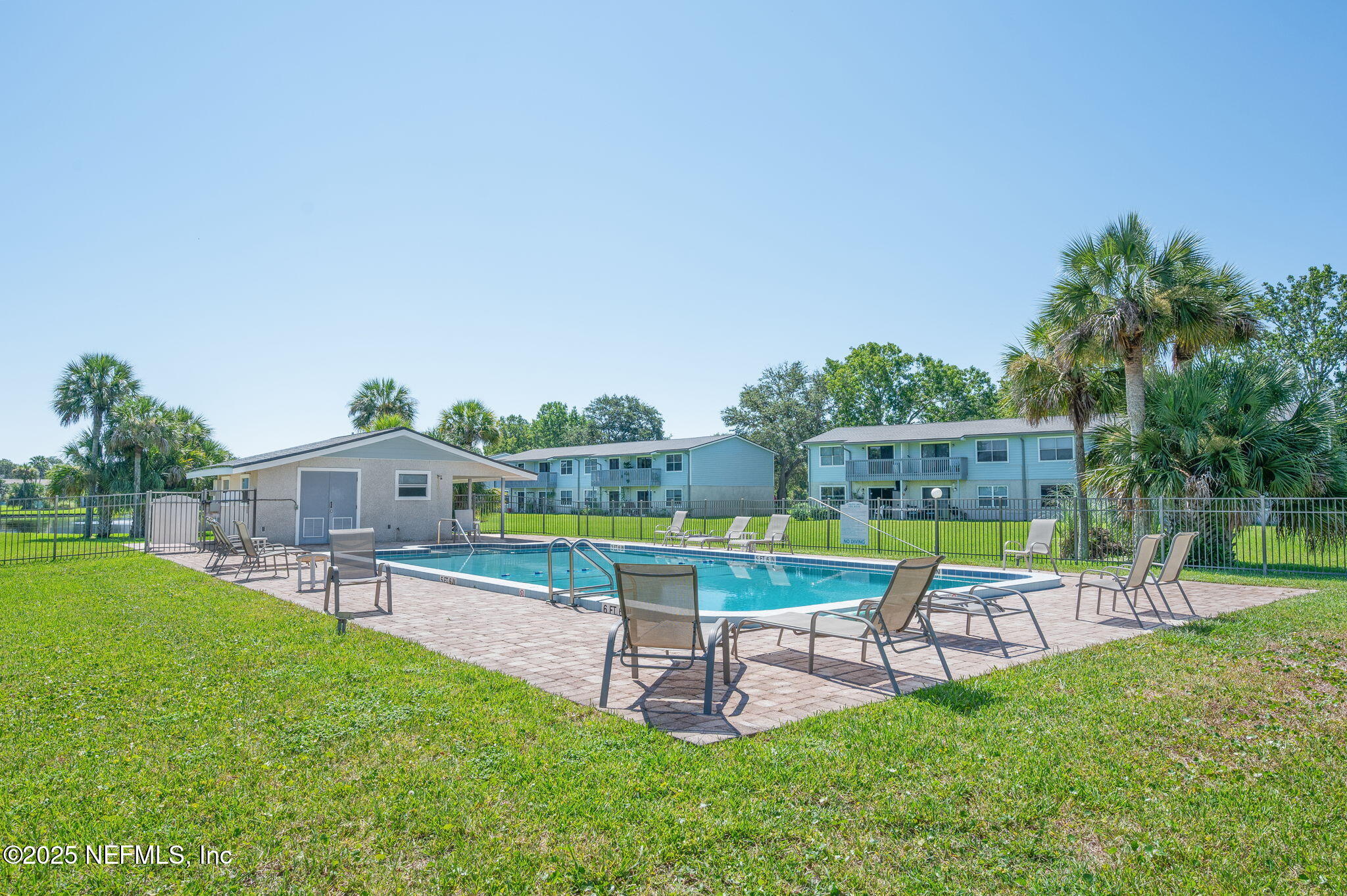 700 West Pope Road, Unit M103 St. Augustine, FL 32080 - Photo 26 of 30 an outdoor space with garden