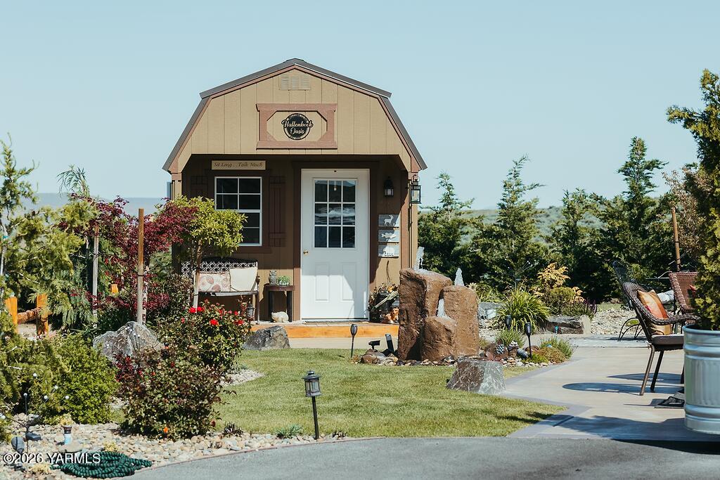 1769 Naches Wenas Road, Unit 41 Selah, WA 98942 - Photo 28 of 41 Add a tiny house