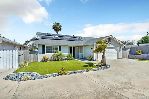$905,000 | 5151 Comanche Drive, La Mesa, CA 91942