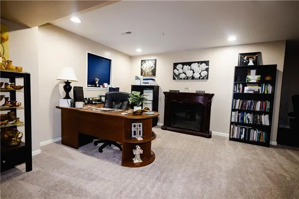 $459,500 | 4912 Corinth Drive, St. Joseph, MO 64506
