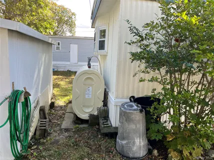 a view of a bird bath
