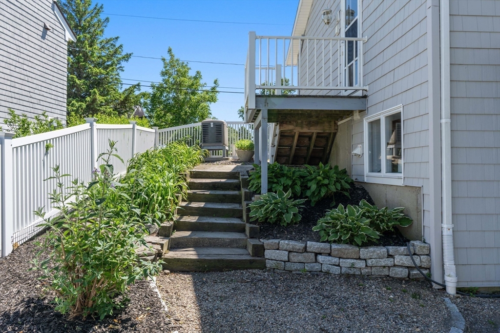 78 Clifton Avenue Hull, MA 02045 - Photo 39 of 41