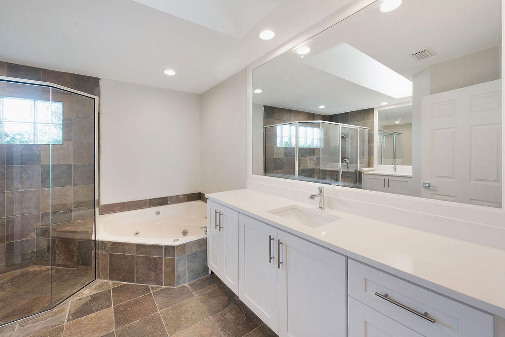 22949 Greenview Terrace Boca Raton, FL 33433 - Photo 14 of 32 AIP_4572