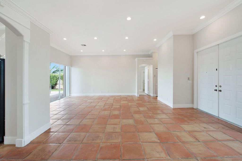 22949 Greenview Terrace Boca Raton, FL 33433 - Photo 23 of 32 AIP_4597