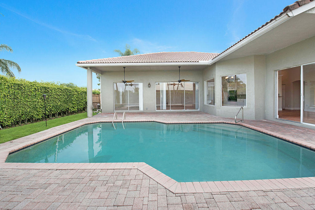 22949 Greenview Terrace Boca Raton, FL 33433 - Photo 8 of 32 Back