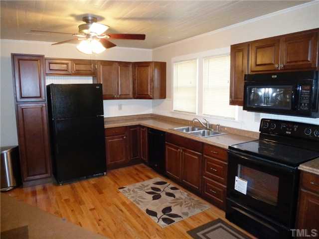 5843 North Roxboro Road Durham, NC 27712 - Photo 11 of 20