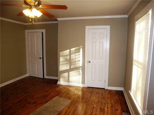 5843 North Roxboro Road Durham, NC 27712 - Photo 16 of 20
