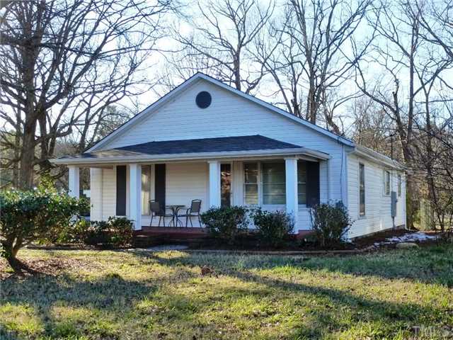 5843 North Roxboro Road Durham, NC 27712 - Photo 2 of 20