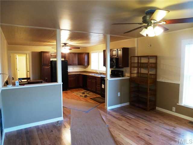 5843 North Roxboro Road Durham, NC 27712 - Photo 7 of 20