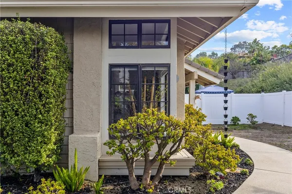 $10,000 | 25662 Cresta Loma, Laguna Niguel, CA 92677