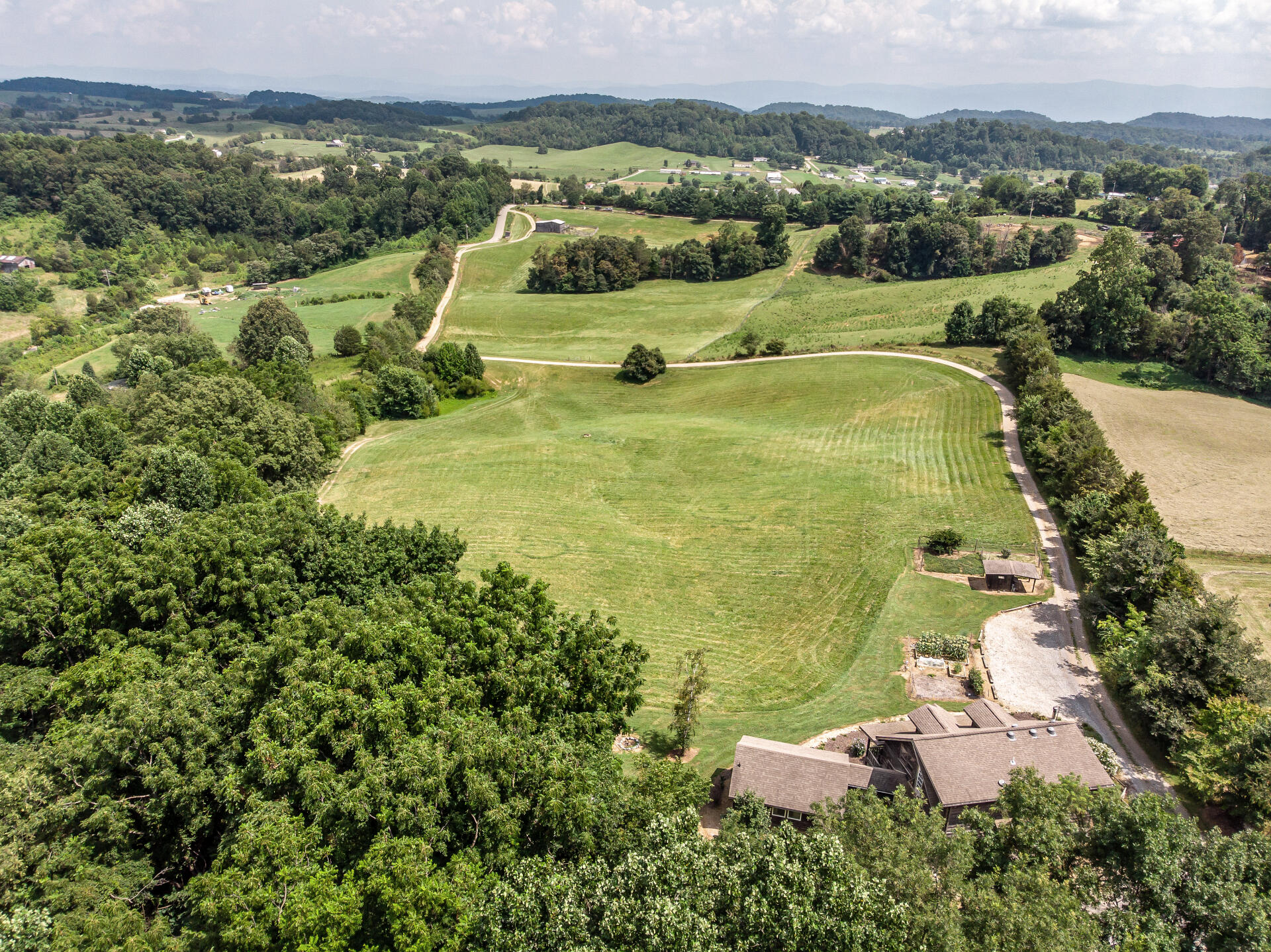 415 Morrison Road Chuckey, TN 37641 - Photo 59 of 85 415MorrisonC_103