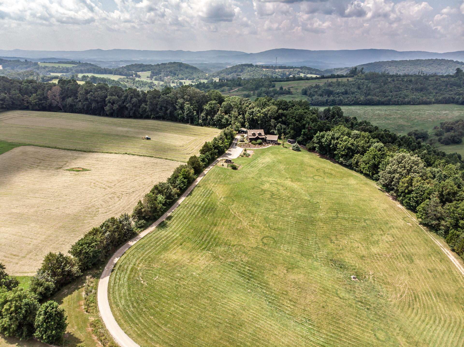 415 Morrison Road Chuckey, TN 37641 - Photo 61 of 85 415MorrisonC_114