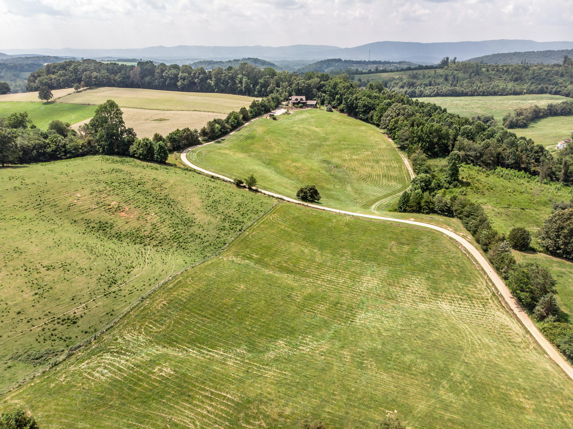 415 Morrison Road Chuckey, TN 37641 - Photo 64 of 85 415MorrisonC_108