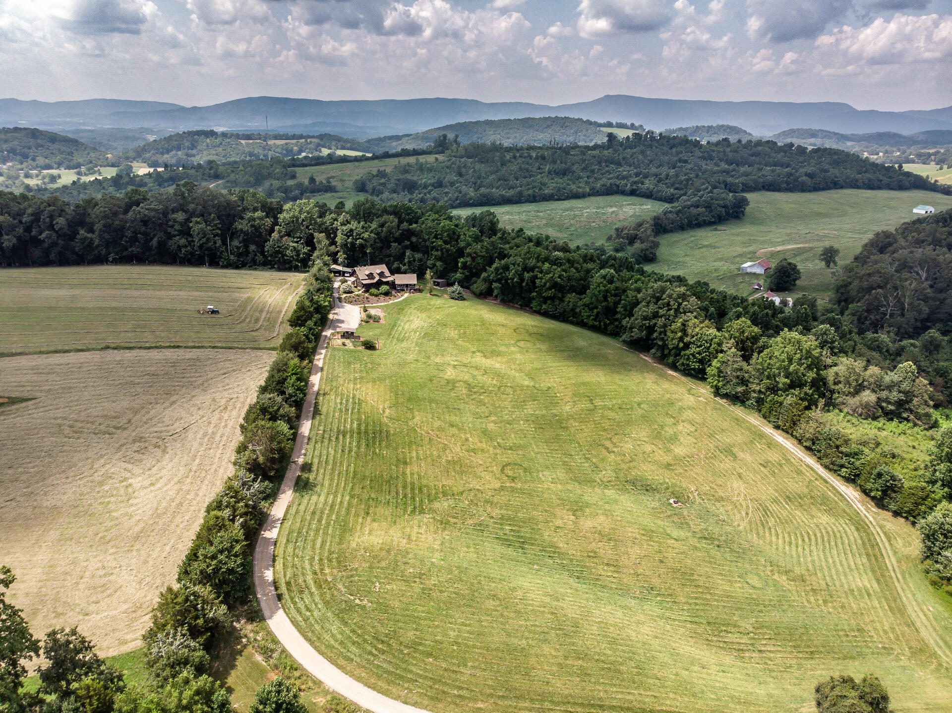 415 Morrison Road Chuckey, TN 37641 - Photo 68 of 85 415MorrisonC_115