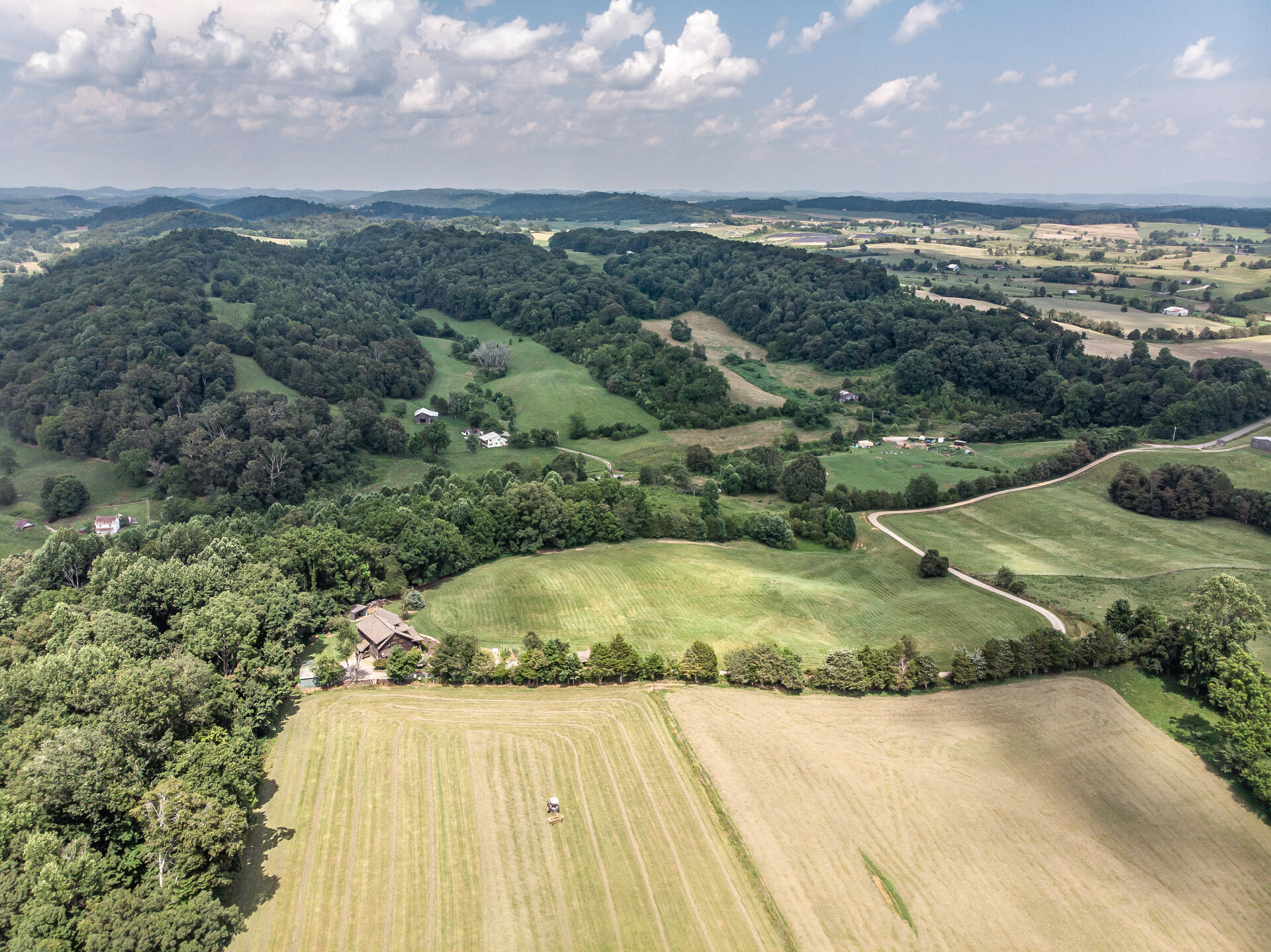 415 Morrison Road Chuckey, TN 37641 - Photo 71 of 85 415MorrisonC_120