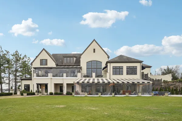 $3,199,999 | 813 Stonewater Boulevard, Franklin, TN 37064