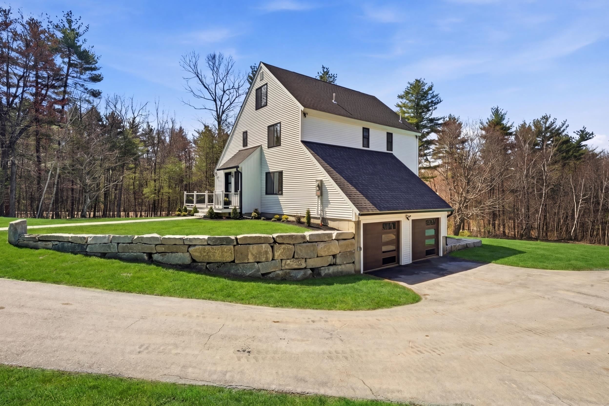 13 Sunridge Road Windham, NH 03087 - Photo 5 of 59