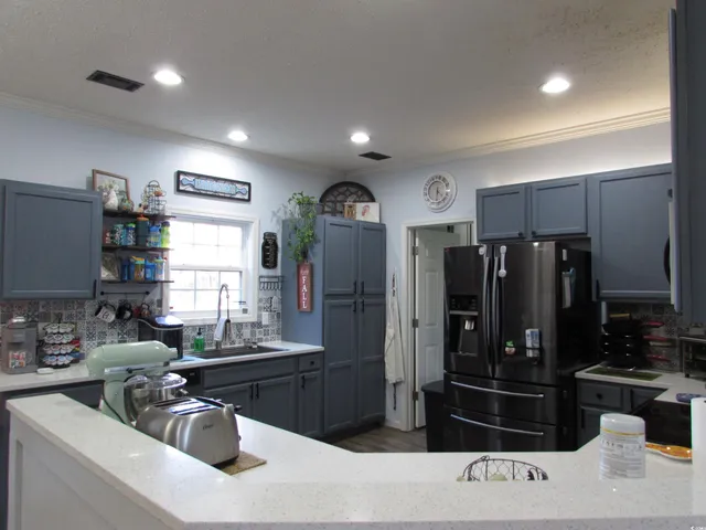 $525,000 | 1930 Highway 9 West, Loris, SC 29569